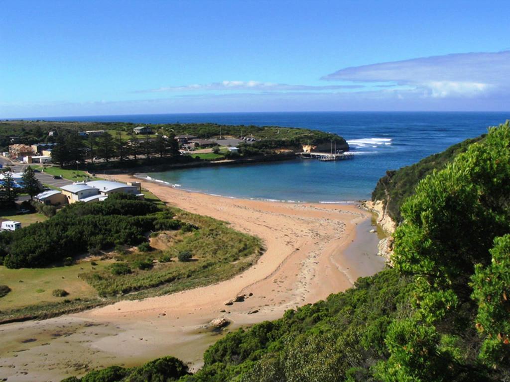 12 Apostles Accommodation Anchors Beach House With Sea Views Port Campbell Exterior photo